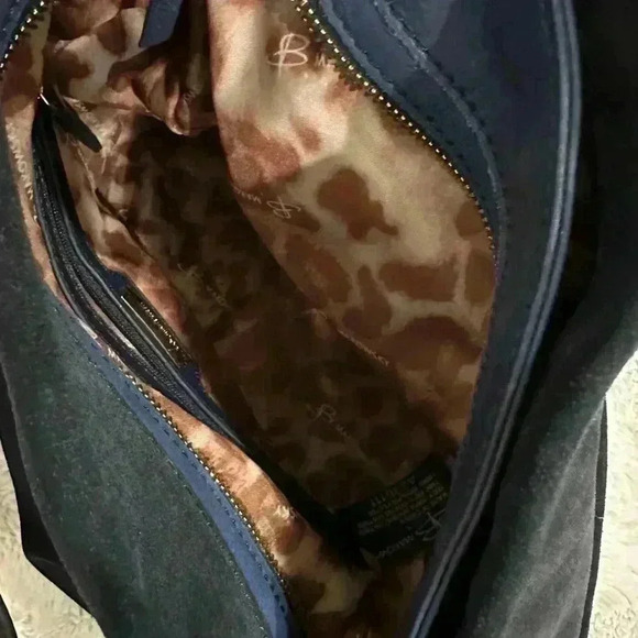 Timeless B Makowsky Giamma00 Blue Suede Leather Hobo Shoulder Handbag Purse - Picture 7 of 8